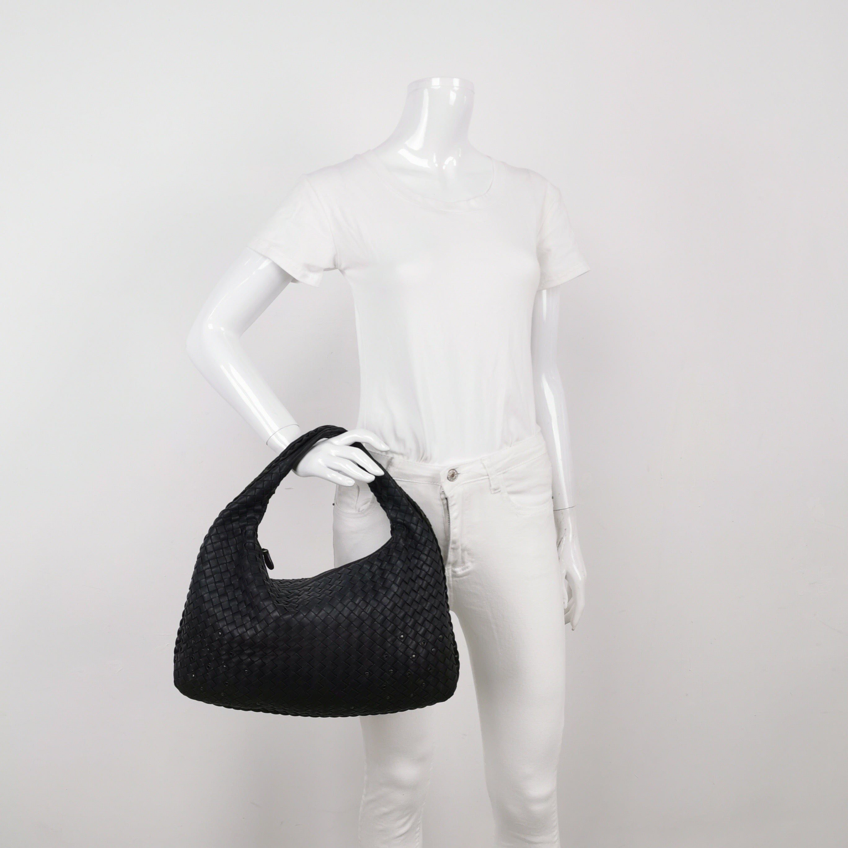 Bottega Veneta Intrecciato Hobo Bag Medium Black leather with Metal Studs 40cm