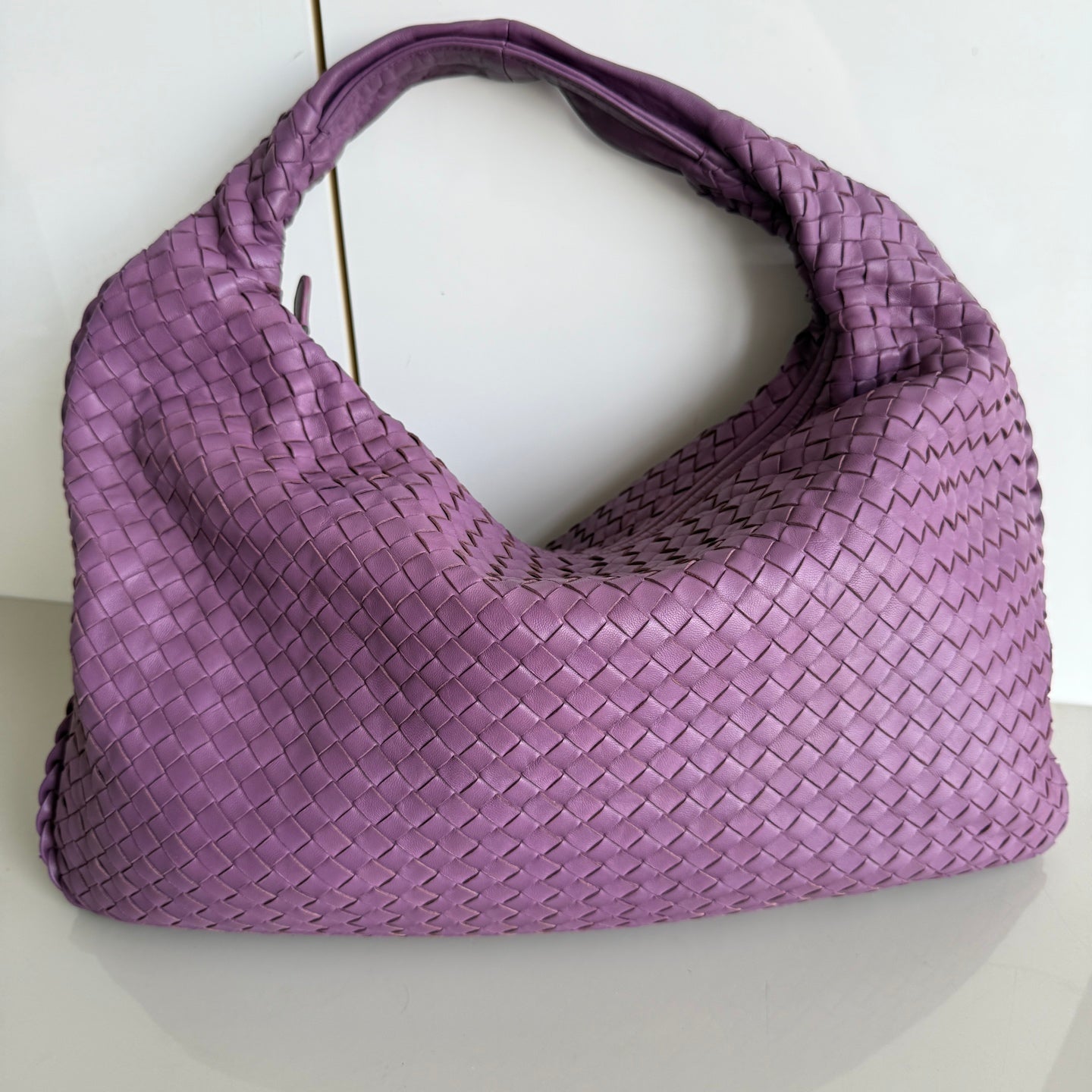 Bottega Veneta Hobo Bag Lambskin leather Lilac Lavender Purple Medium 47cm