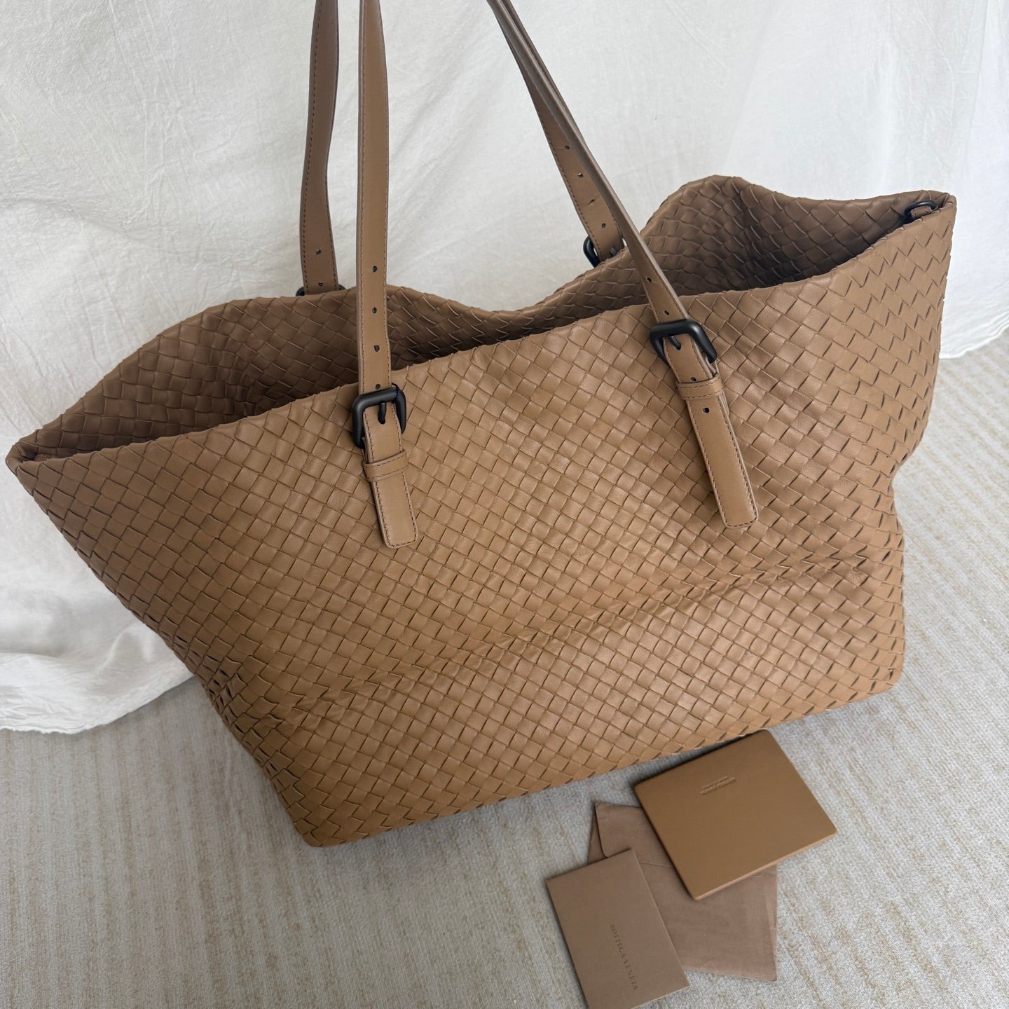 Bottega Veneta Cesta Shopper Tote Intrecciato Milk Chocolate Brown Leather Large 50cm