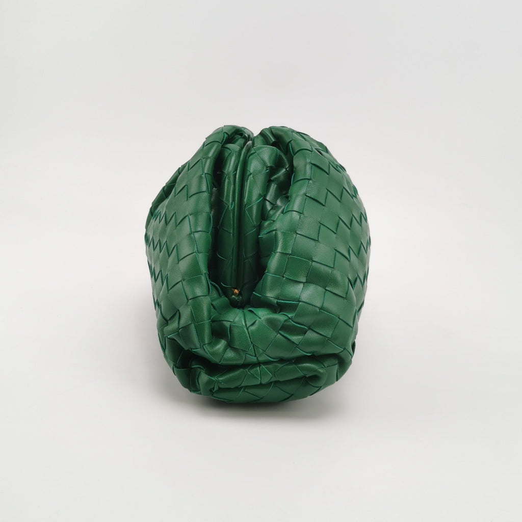 Bottega Veneta Pouch Large Intrecciato Green Calfskin Leather Clutch