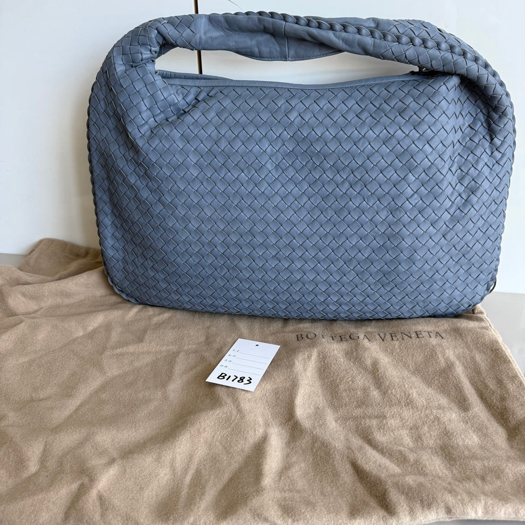 Bottega Veneta Veneta Hobo Misty Blue Intrecciato Leather Bag Medium 45cm