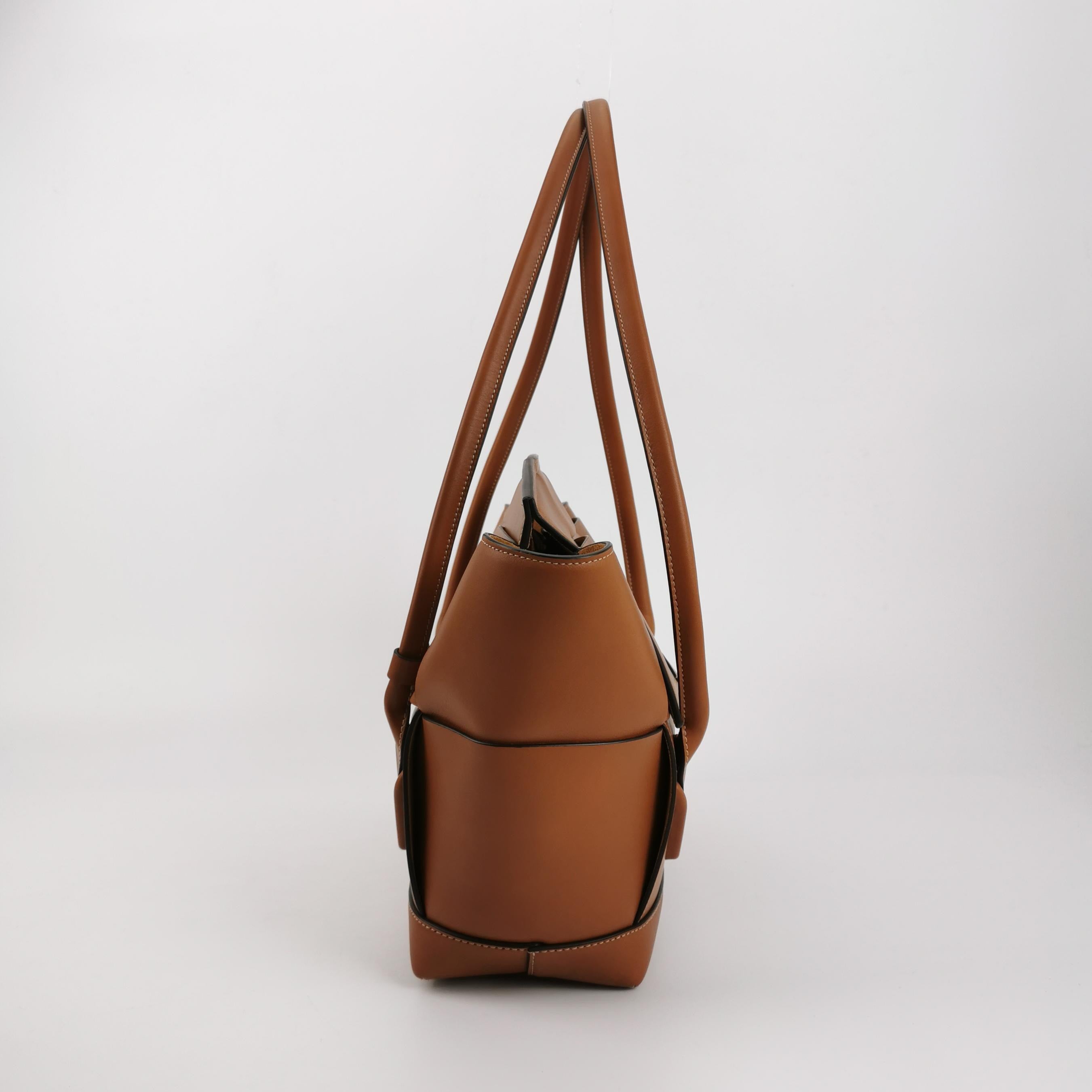 Bottega Veneta Arco Tote Bag Medium Tan Brown Leather 33