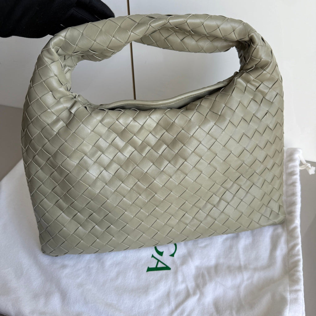 Bottega Veneta Hop Hobo Small Intrecciato Leather Travertine Green 40cm