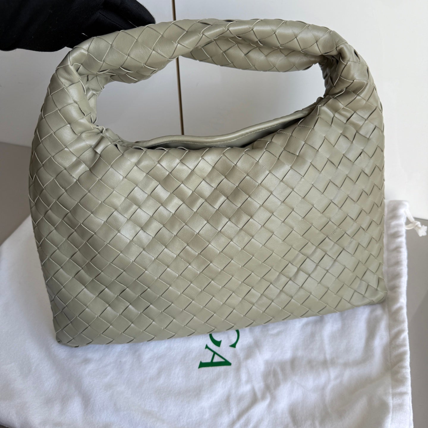 Bottega Veneta Hop Hobo Small Intrecciato Leather Travertine Green 40cm
