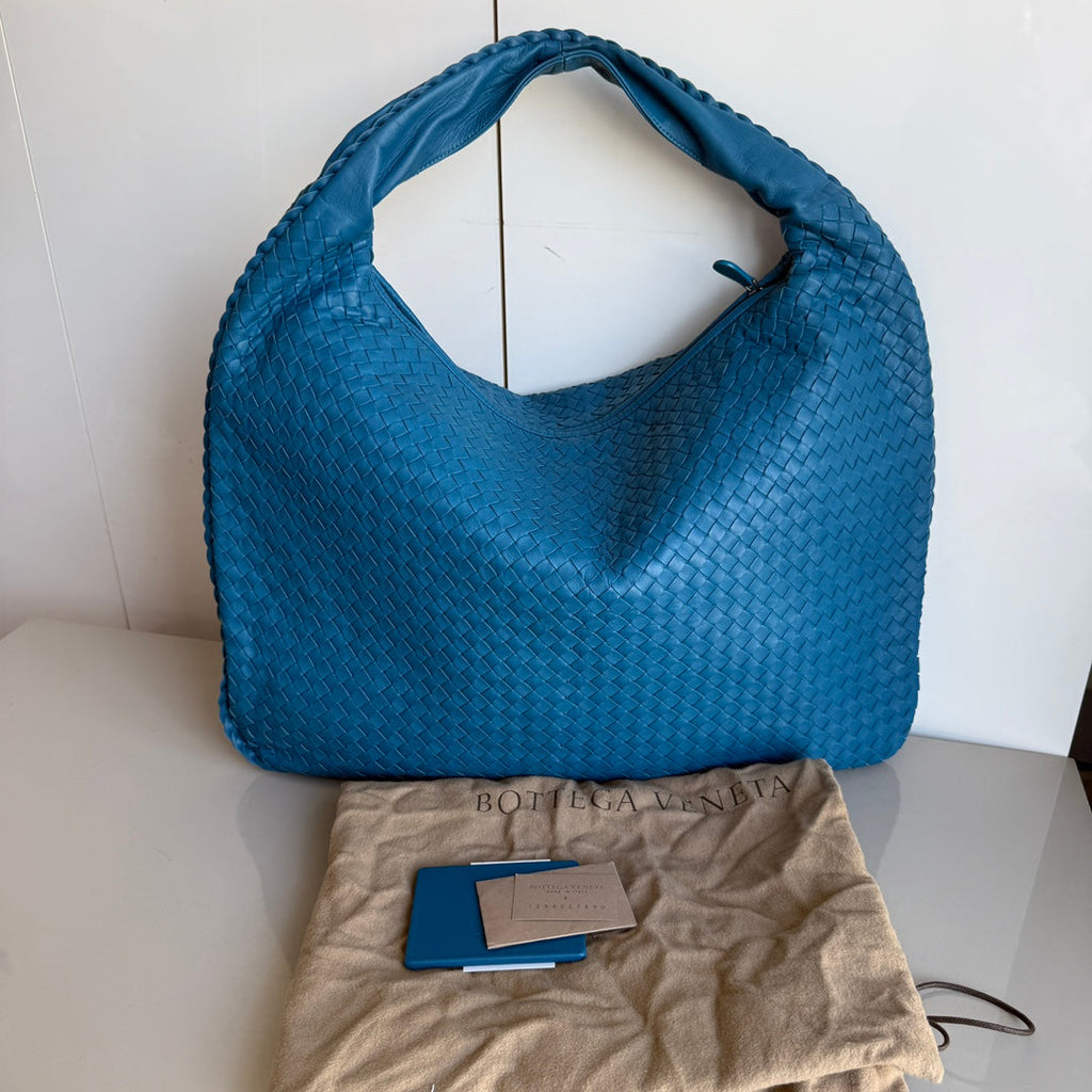 Bottega Veneta Veneta Hobo Maxi Blue Intrecciato Leather 52cm