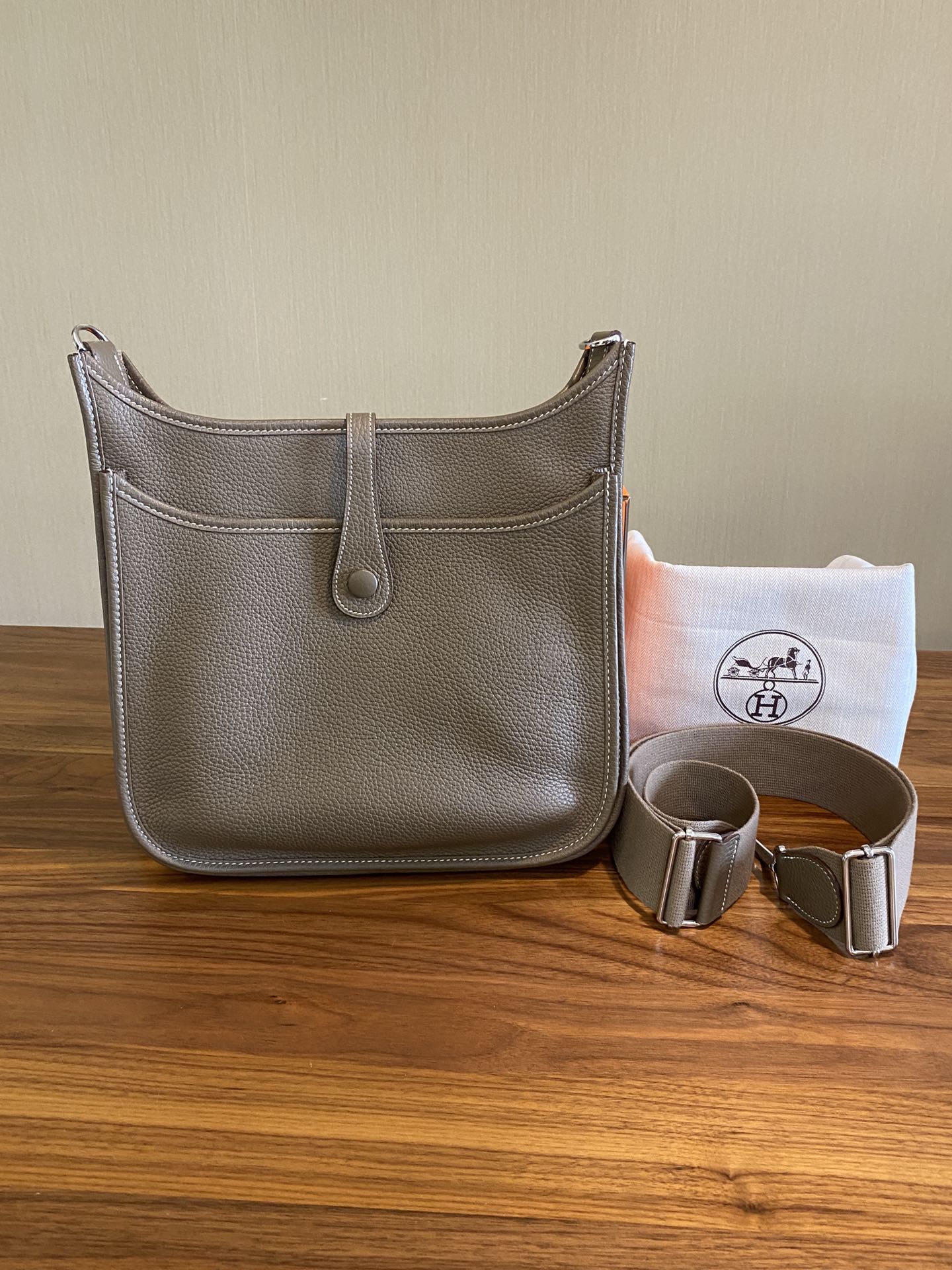 Hermes Evelyne 29 Large Crossbody Bag Grey with Strap