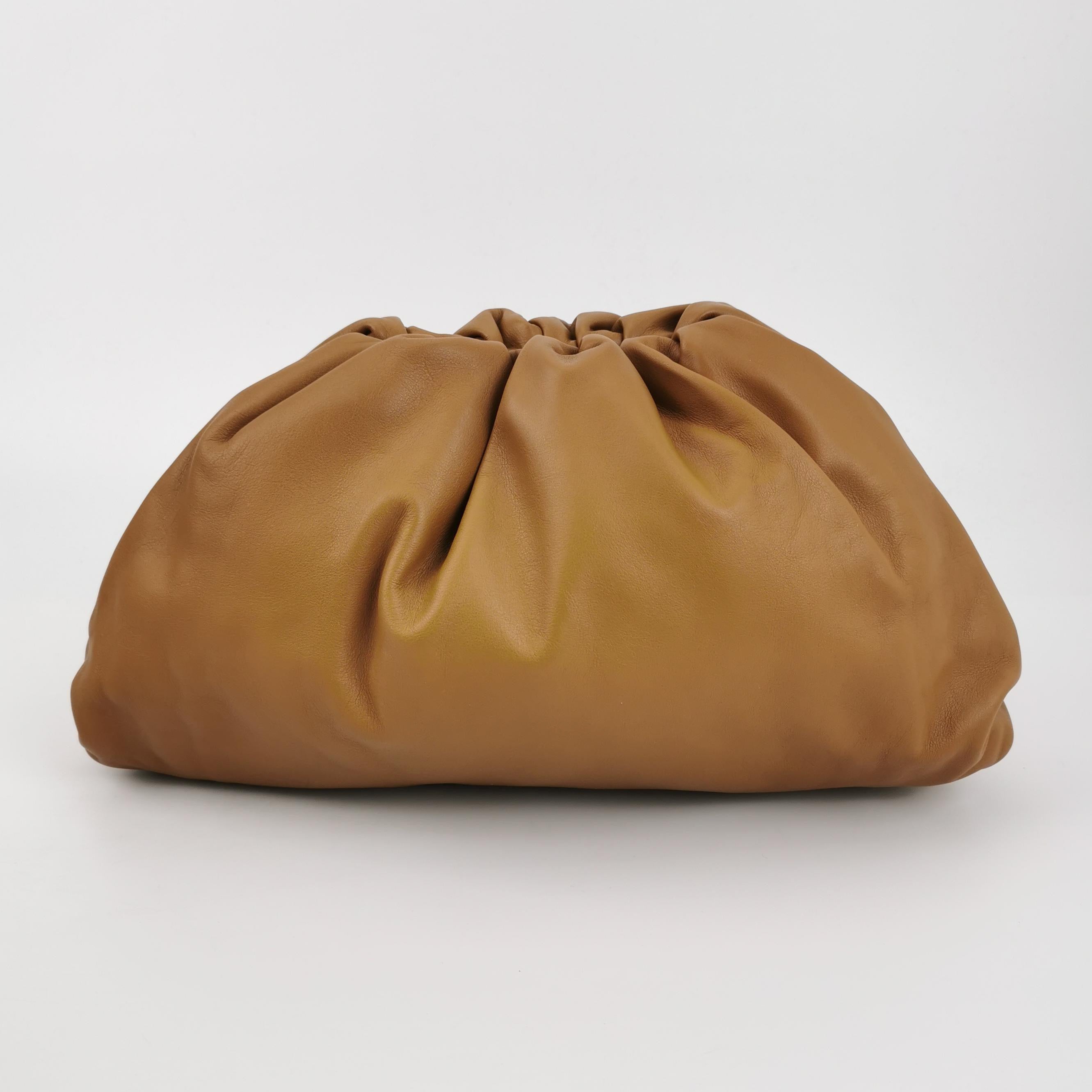 Bottega Veneta Pouch Calfskin Leather Caramel Brown Large