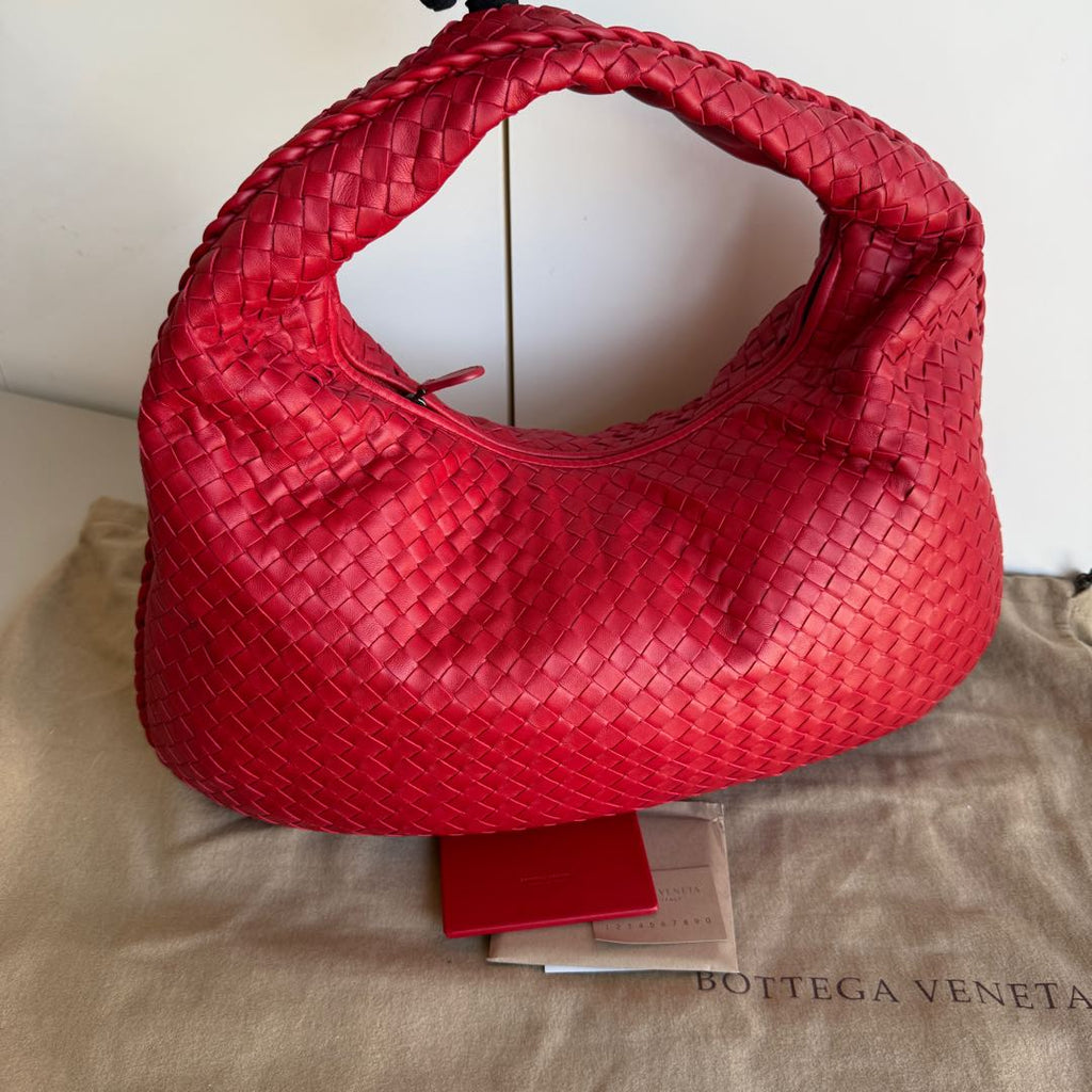 Bottega Veneta Veneta Hobo Medium Red Intrecciato Leather Bag 47cm