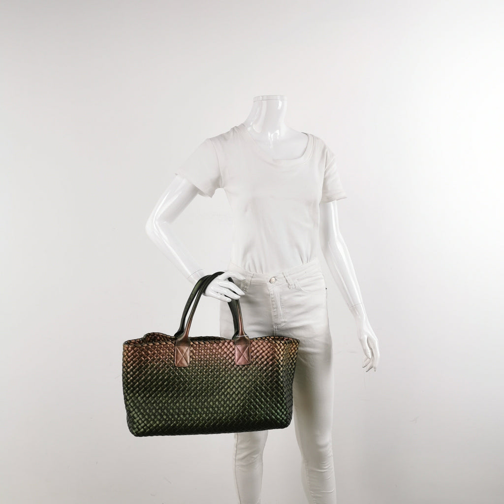 Bottega Veneta Cabat Tote Metallic Dark Green Gradient and Copper Intreccio Leather 40cm