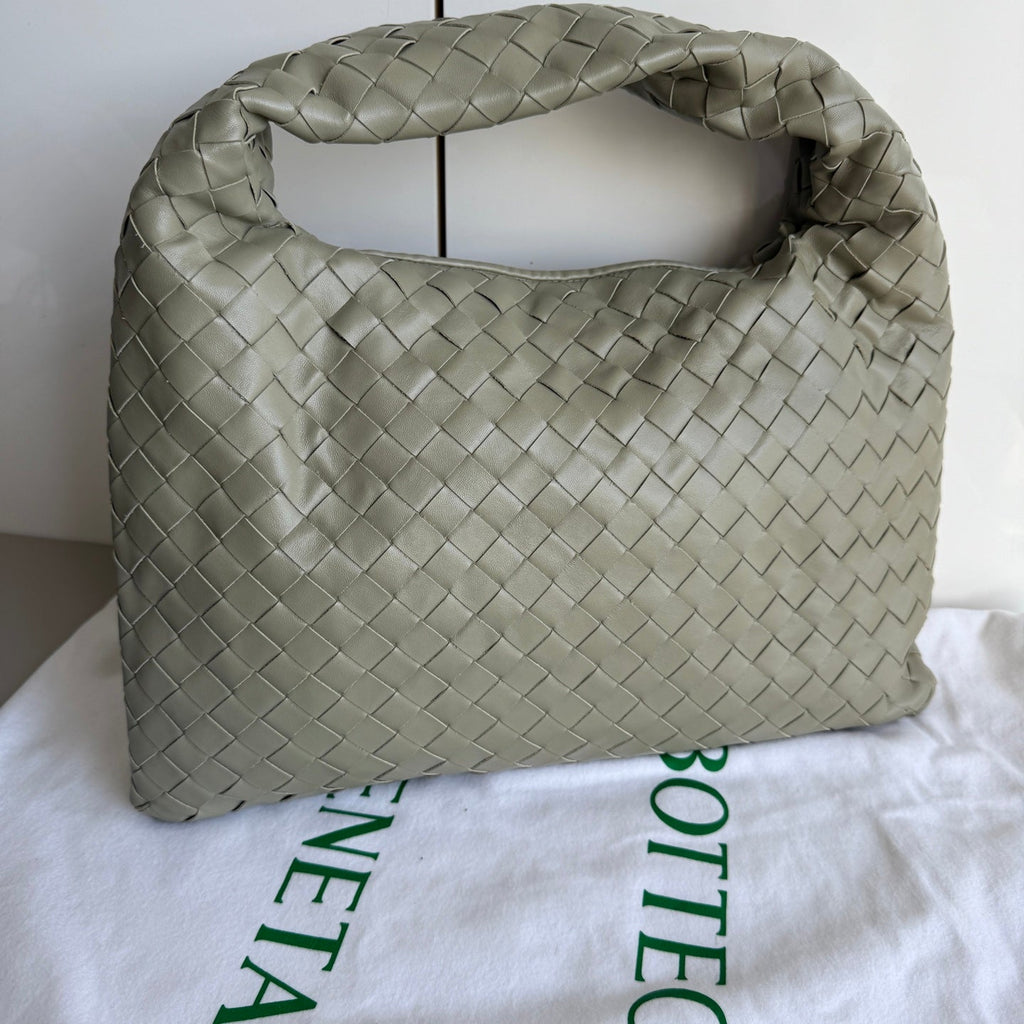 Bottega Veneta Hop Hobo Small Intrecciato Leather Travertine Green 40cm