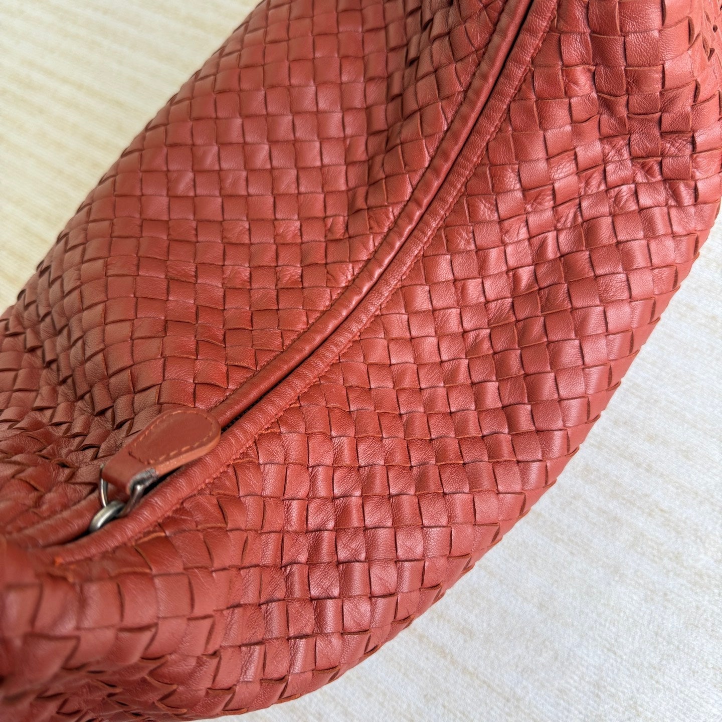 Bottega Veneta Veneta Hobo Large Burgundy 47cm Lambskin Leather