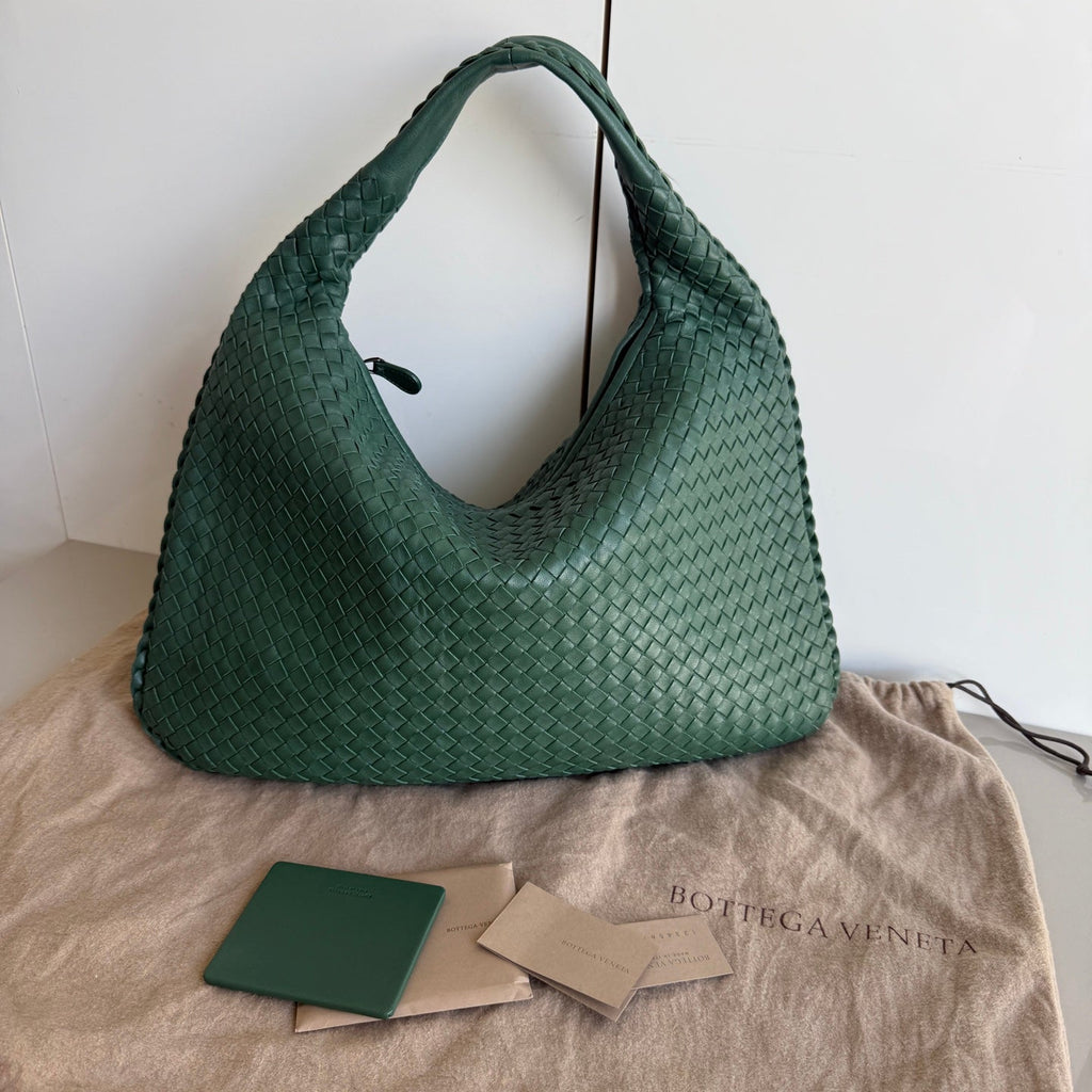 Bottega Veneta Veneta Hobo Medium Dark Green 45cm Lambskin Leather