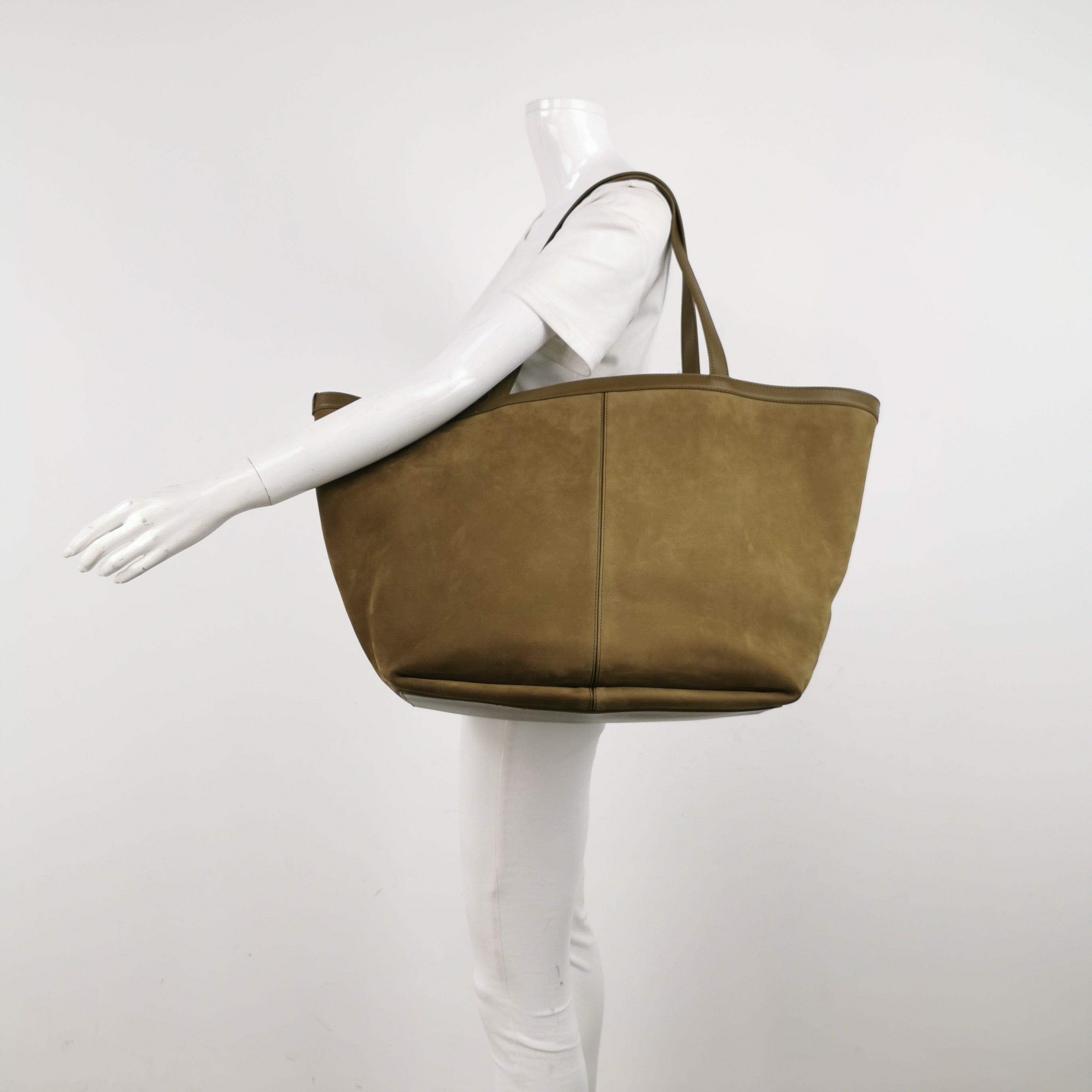 Bottega Veneta Cabat Tote Olive Green Suede Leather 38cm