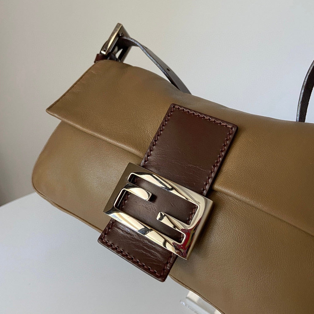 Fendi Baguette Brown Lambskin Leather Shoulder Bag