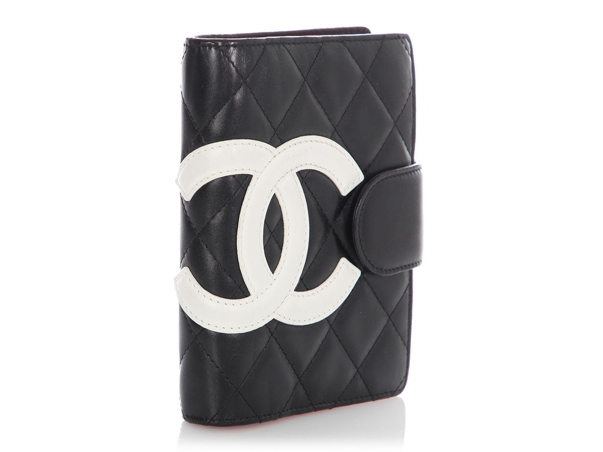 Chanel Small Black and White Cambon Ring Agenda