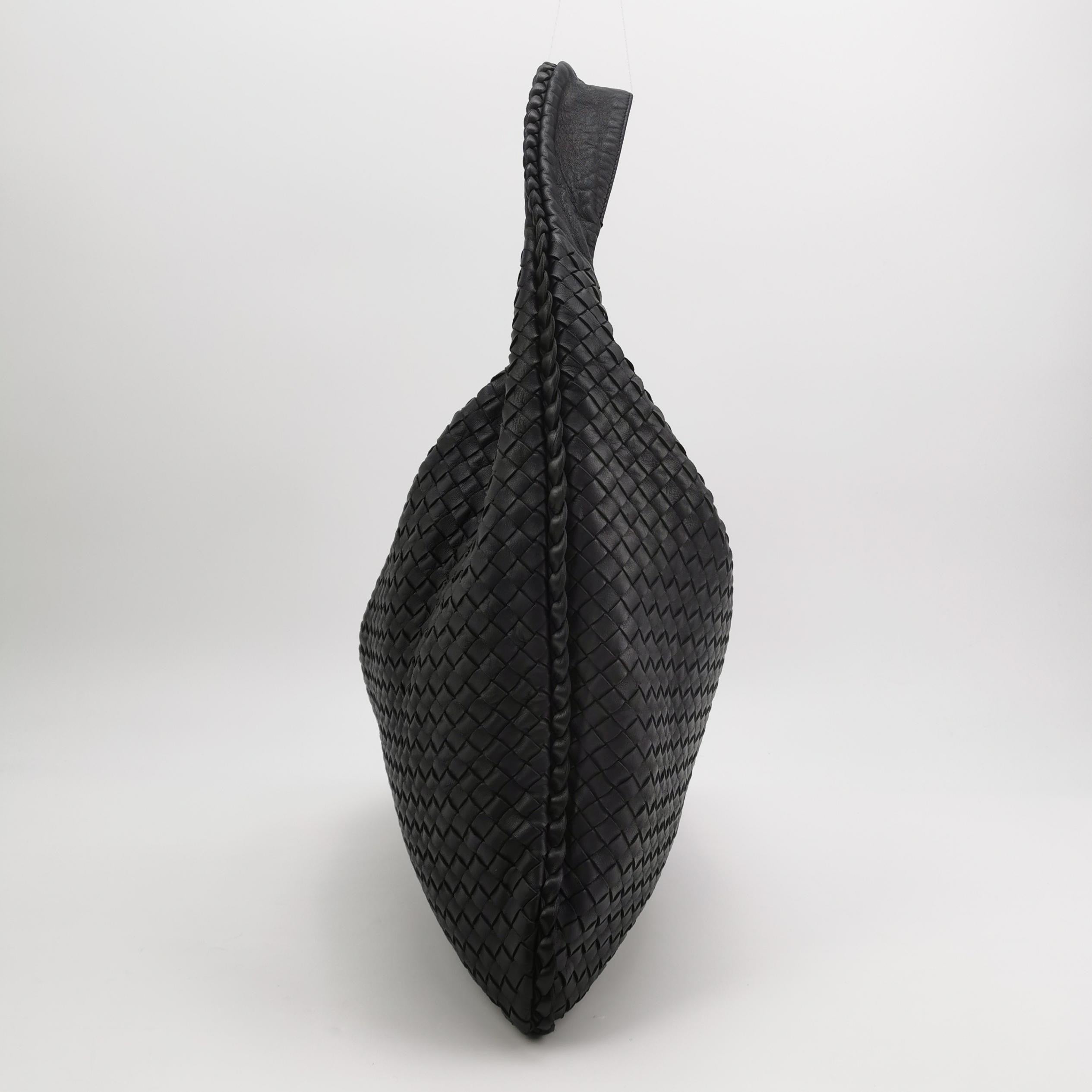 Bottega Veneta Veneta Hobo Midnight Navy Leather Bag Maxi 50cm