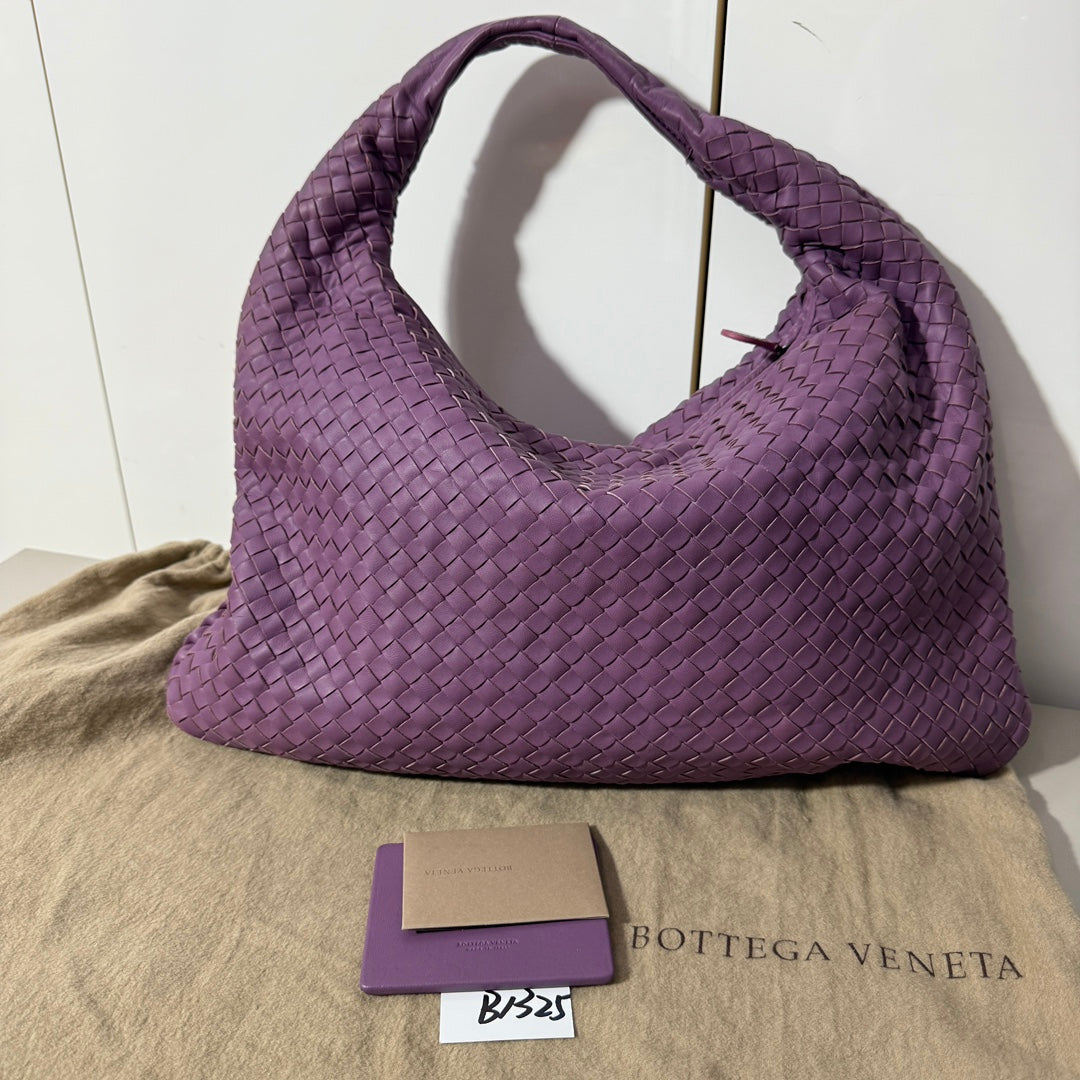 Bottega Veneta Hobo Bag Lambskin leather Lilac Lavender Purple Medium 47cm