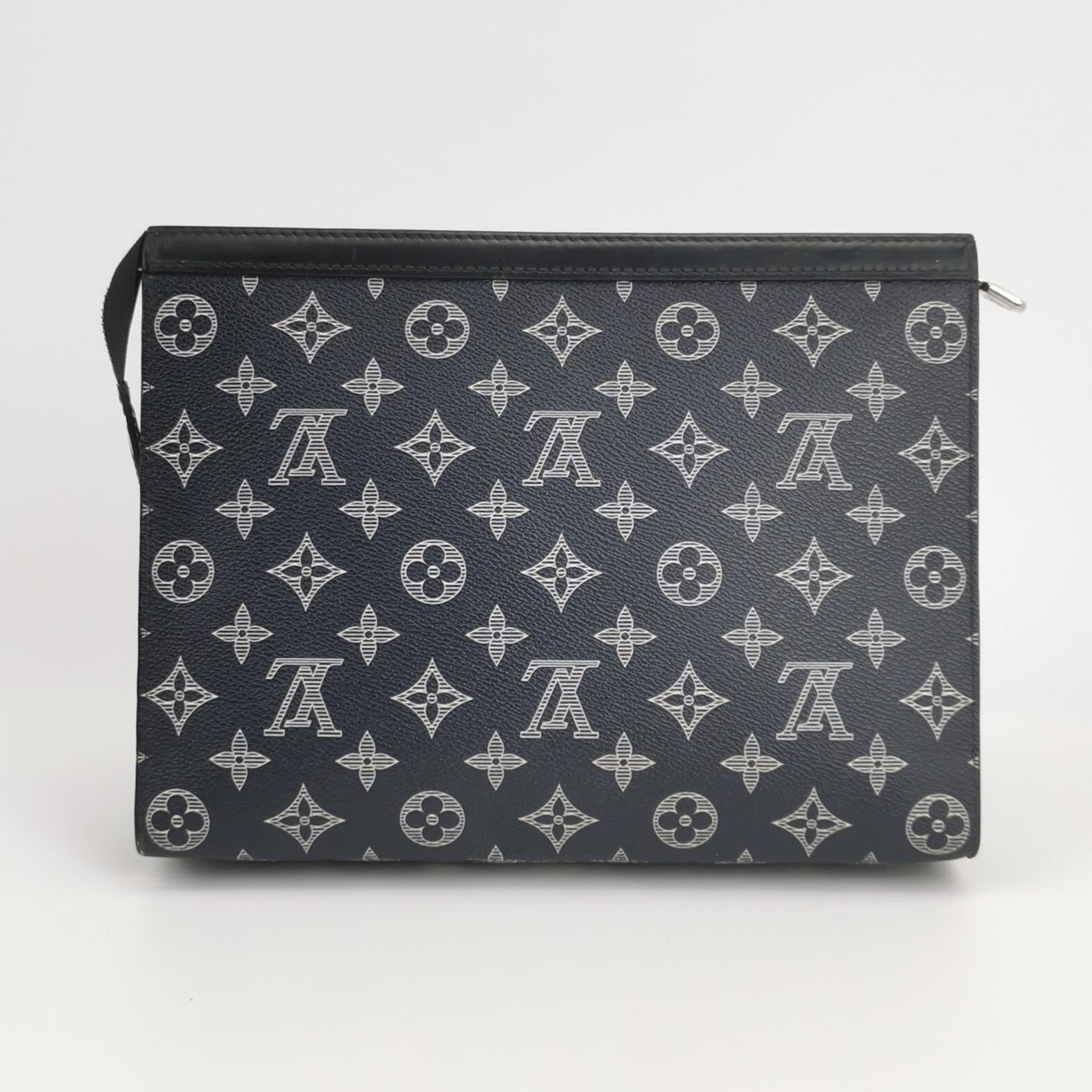 Louis Vuitton x Chapman Brothers Pochette Voyage Medium Lion Navy