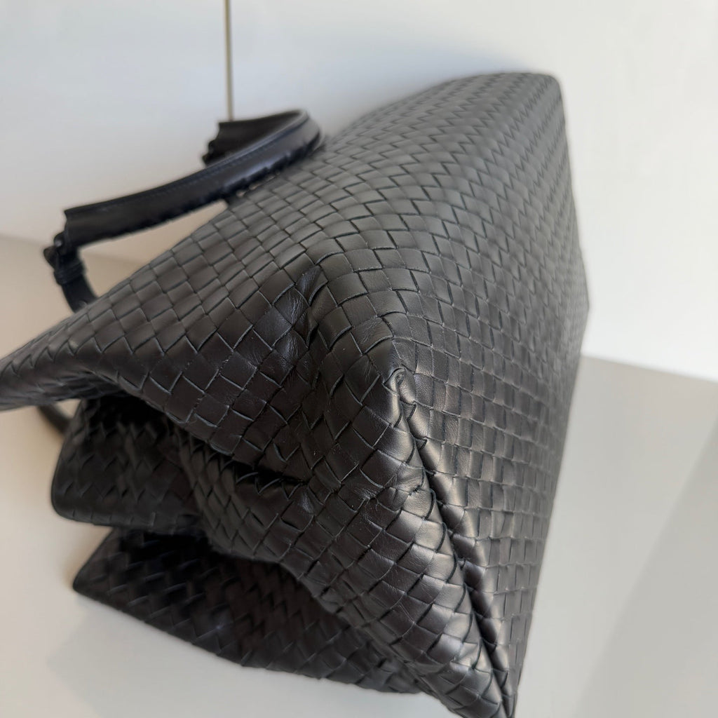 Bottega Veneta Roma Large Intrecciato Nappa Leather Black 35cm