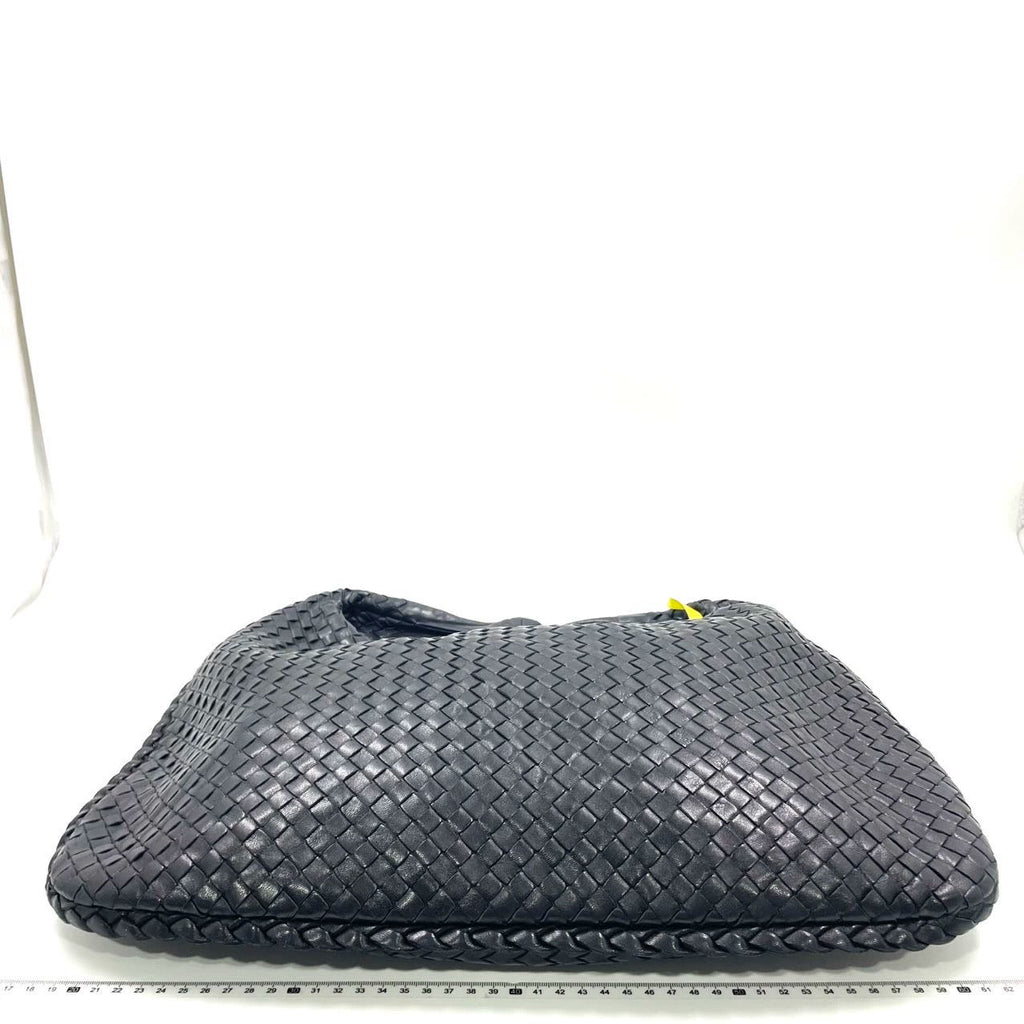 Bottega Veneta Veneta Hobo Maxi Black Leather 51cm