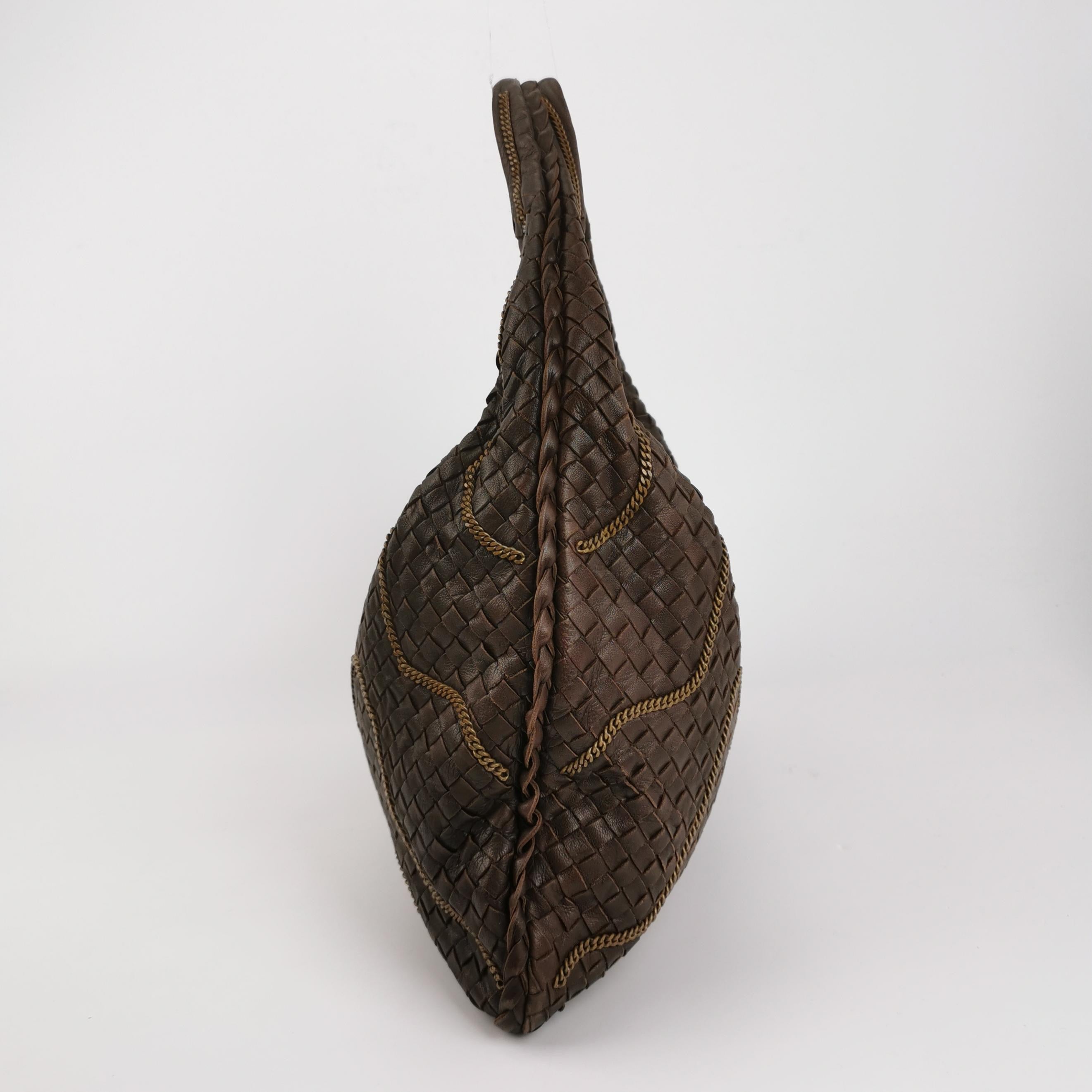 Bottega Veneta Veneta Hobo Intrecciato Dark Brown Leather Zipper Chain Embellished 45cm