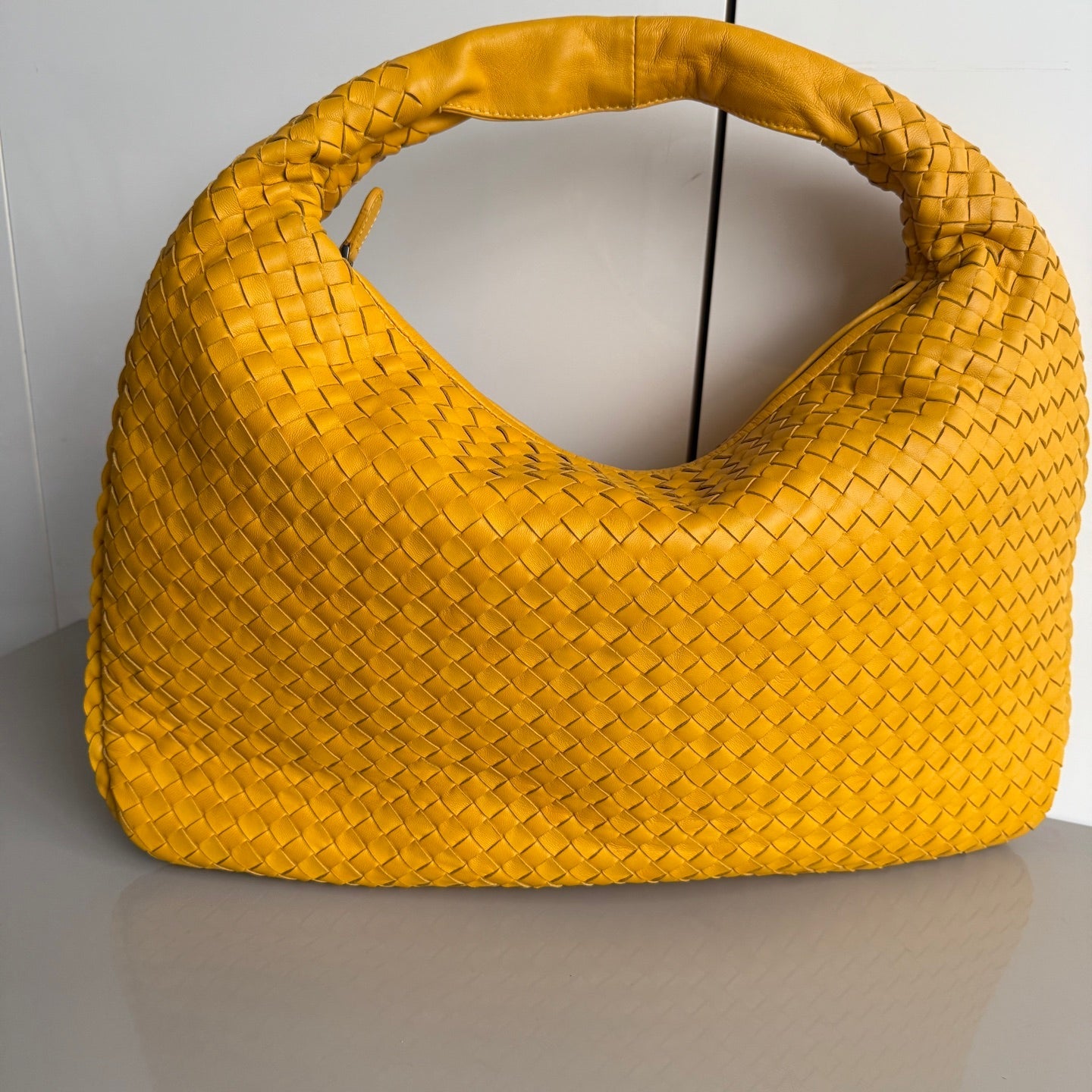 Bottega Veneta Veneta Hobo Yellow Intrecciato Leather Bag 47cm