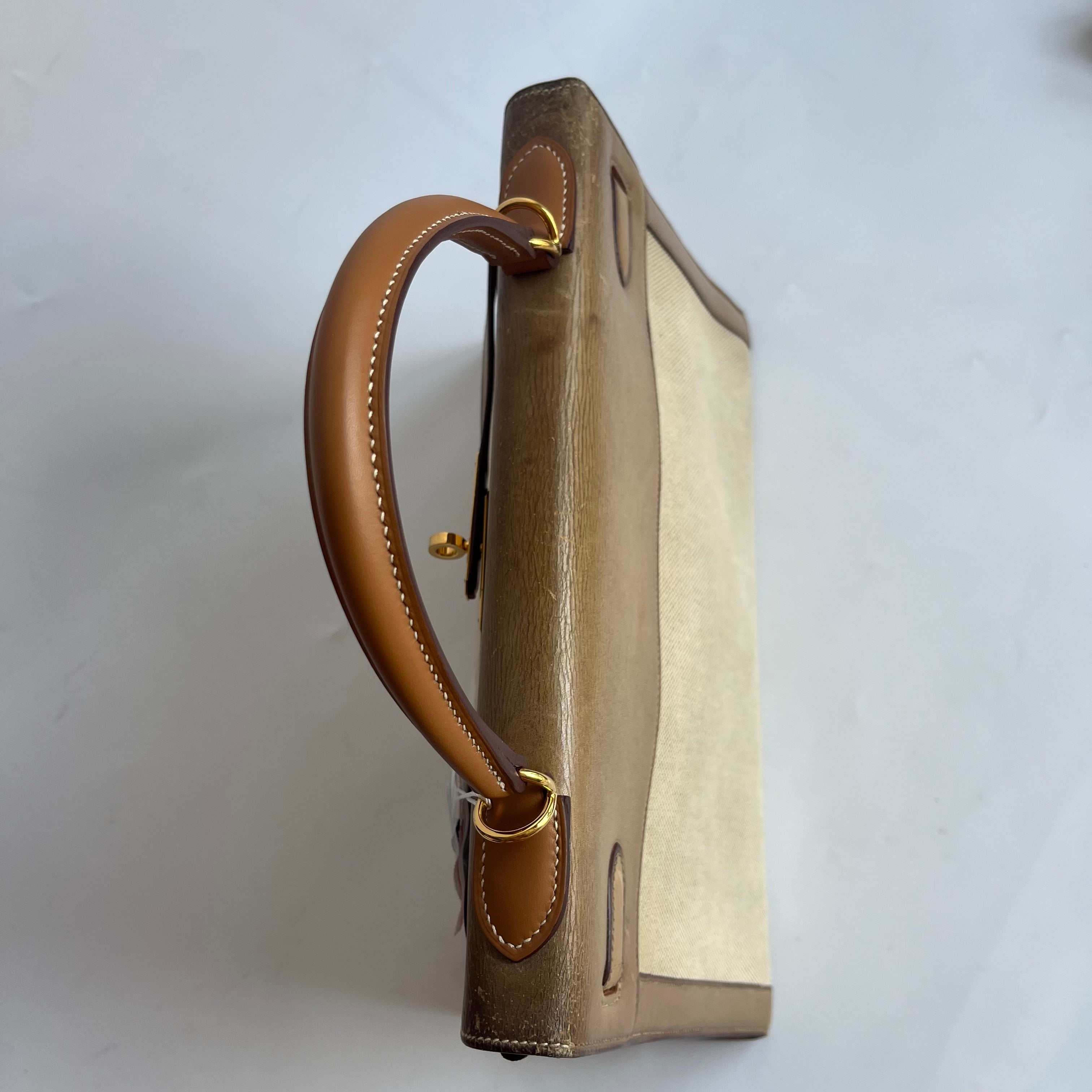 Hermes Kelly 32 Sellier Vintage Natural Leather and Canvas Gold Hardware