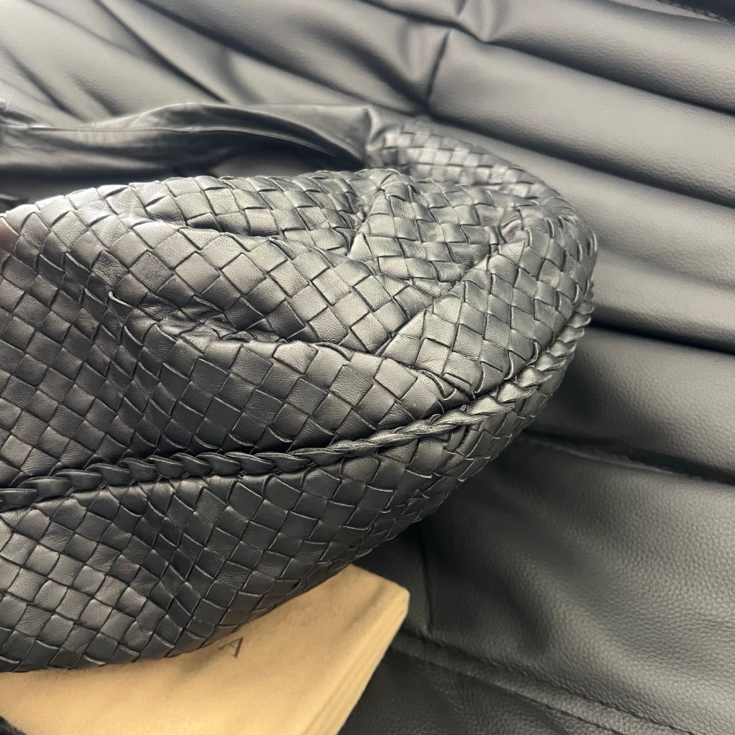 Bottega Veneta Belly Hobo Intrecciato Black Maxi 50cm