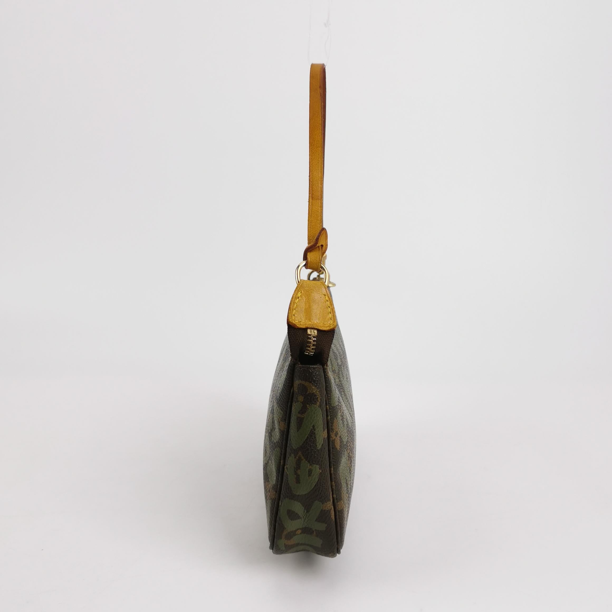 Louis Vuitton x Stephen Sprouse Green Graffiti Monogram Pochette Accessoire