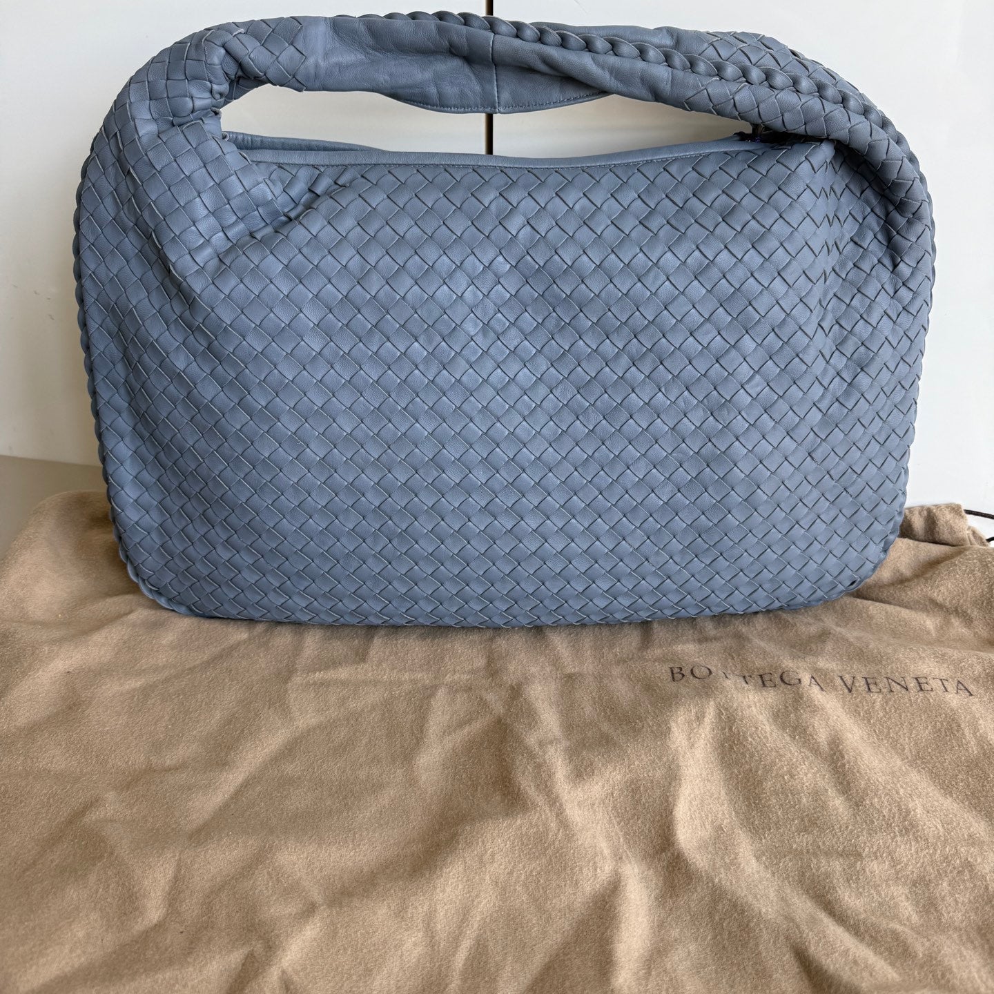 Bottega Veneta Veneta Hobo Misty Blue Intrecciato Leather Bag Medium 45cm