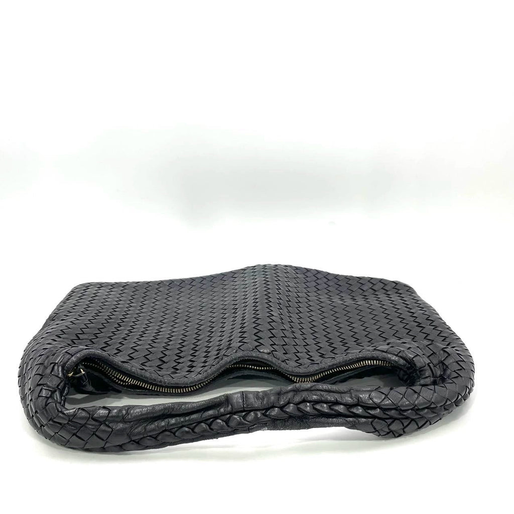 Bottega Veneta Intrecciato Hobo Bag Medium Black Lambskin leather 45cm