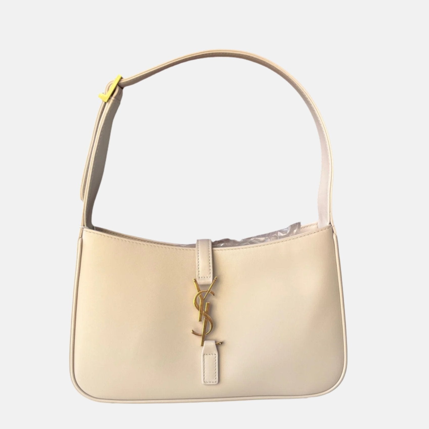 Hobo bag by Yves Saint Laurent Le 5 à 7 Cream White Leather Standard Size