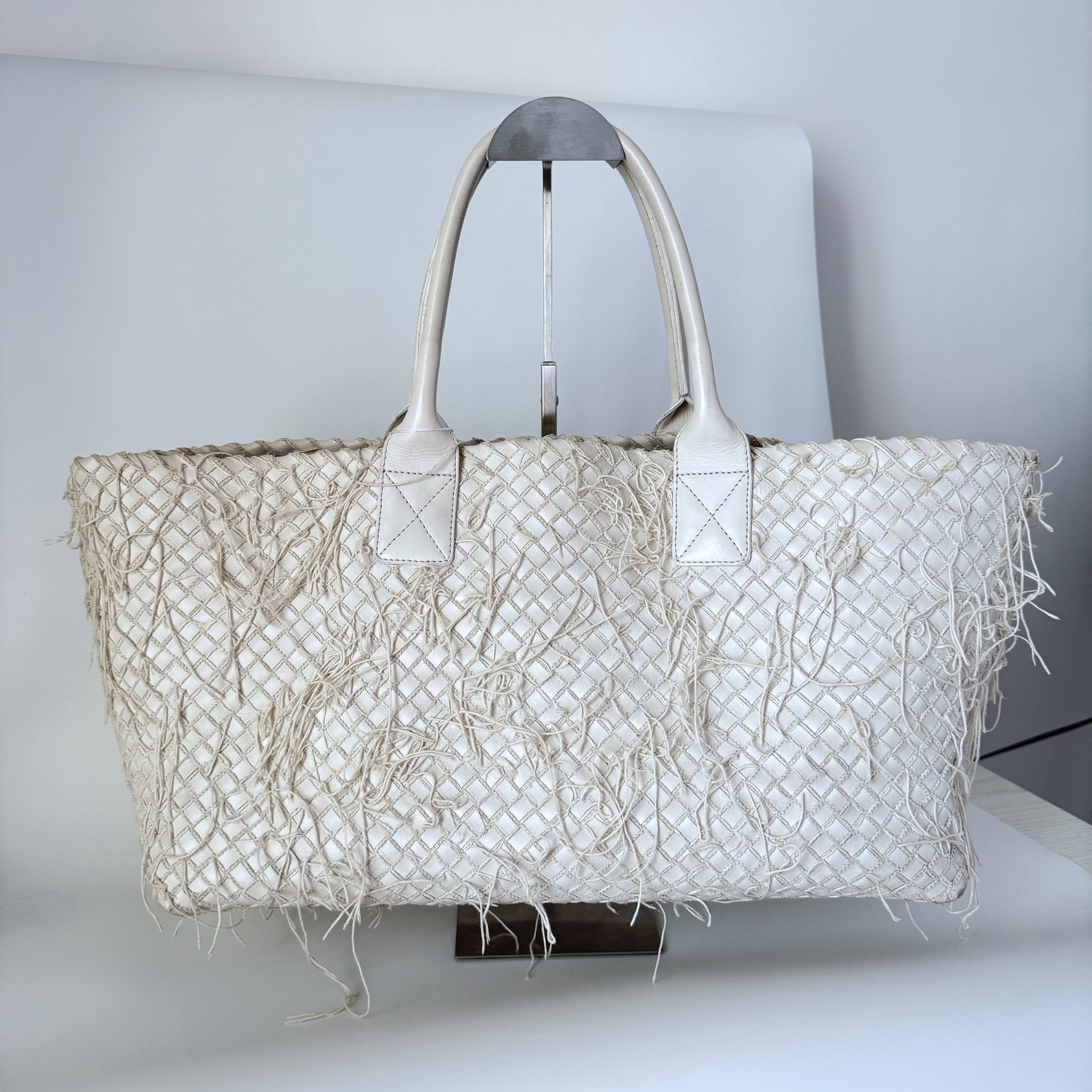 Bottega Veneta Cabat Large Intreccio Leather with Fringes White Ecru 40cm