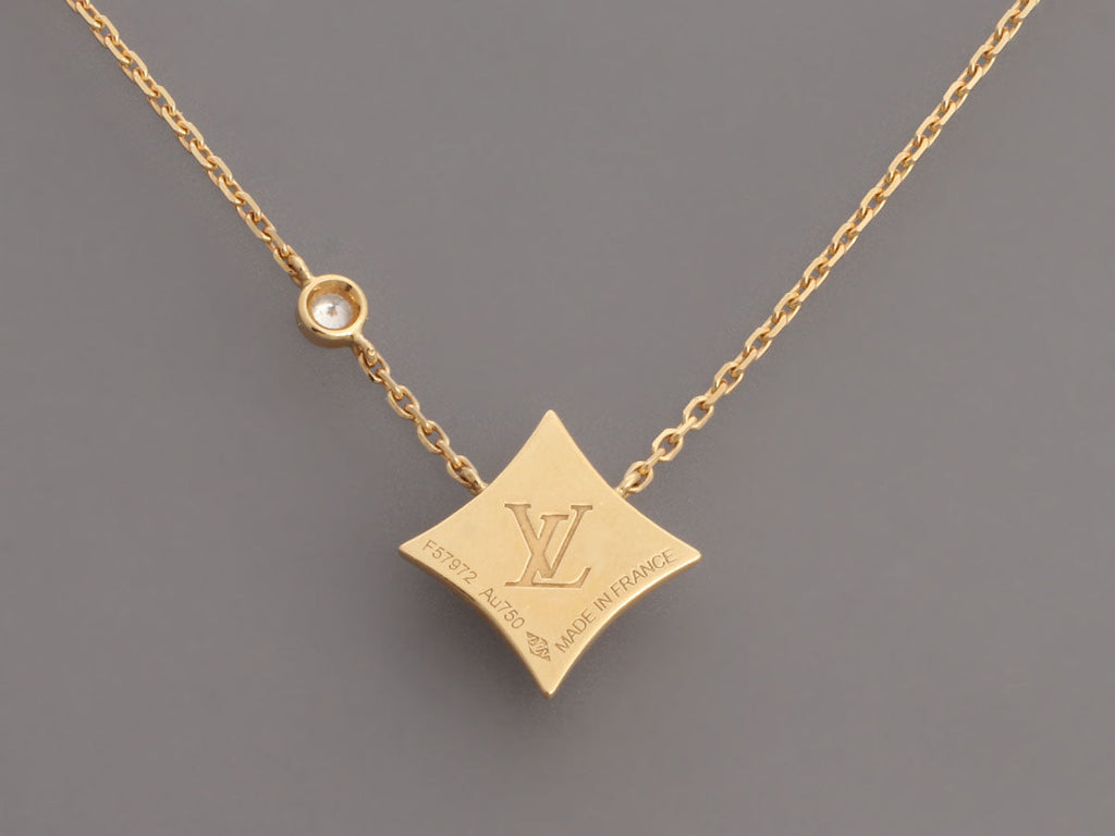 Louis Vuitton 18K Yellow Gold Onyx and Diamond Color Blossom BB Star Pendant Necklace