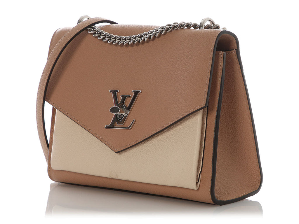 Louis Vuitton Beige Lockme BB