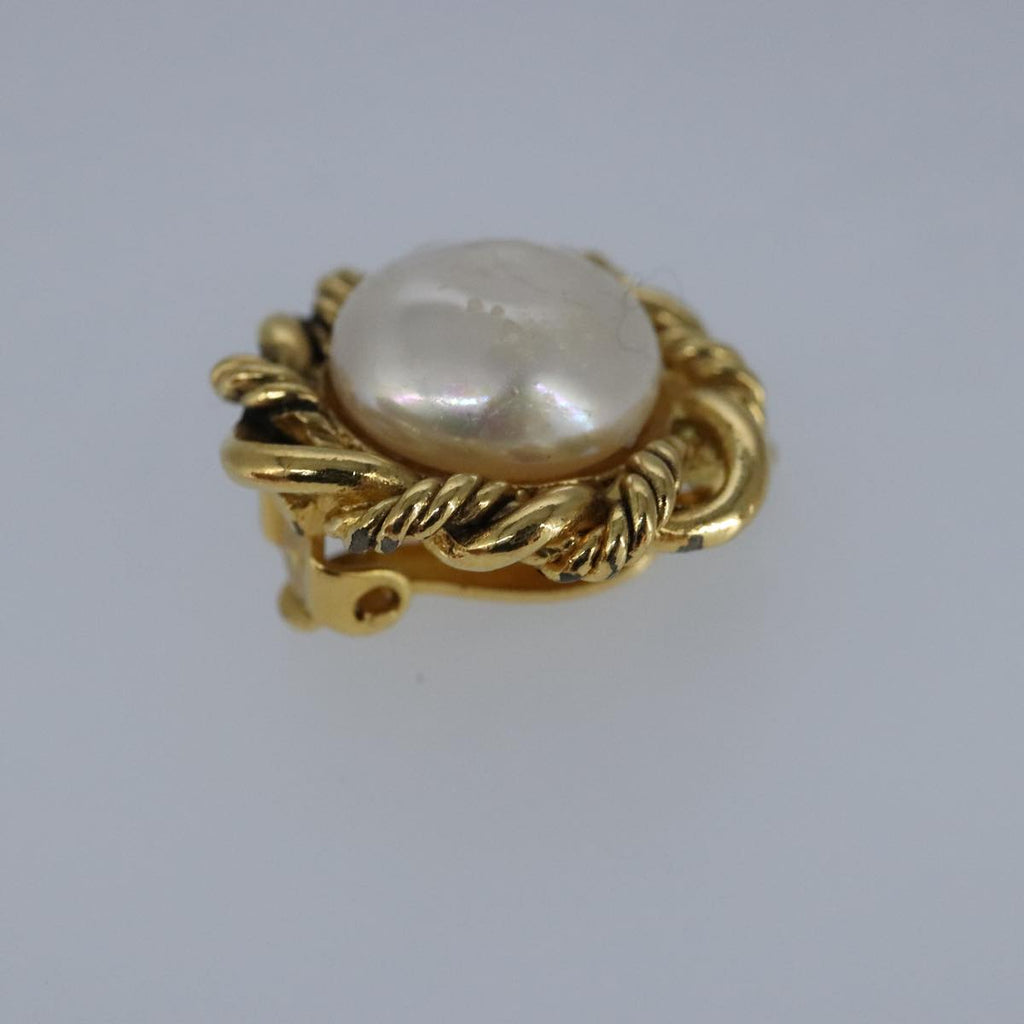 CHANEL Earring metal Gold CC bs20026