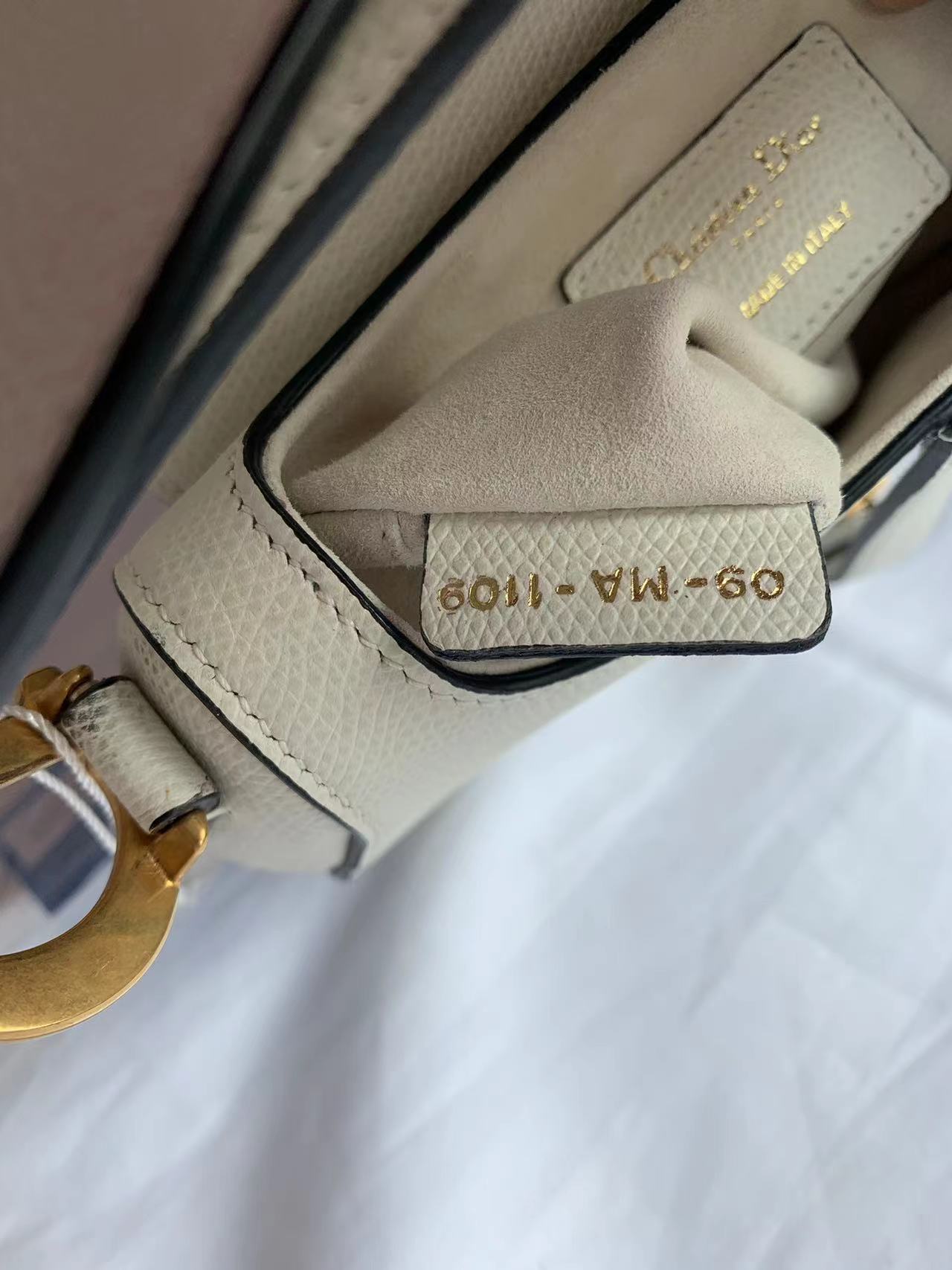 Dior Saddle bag white grain leather mini size