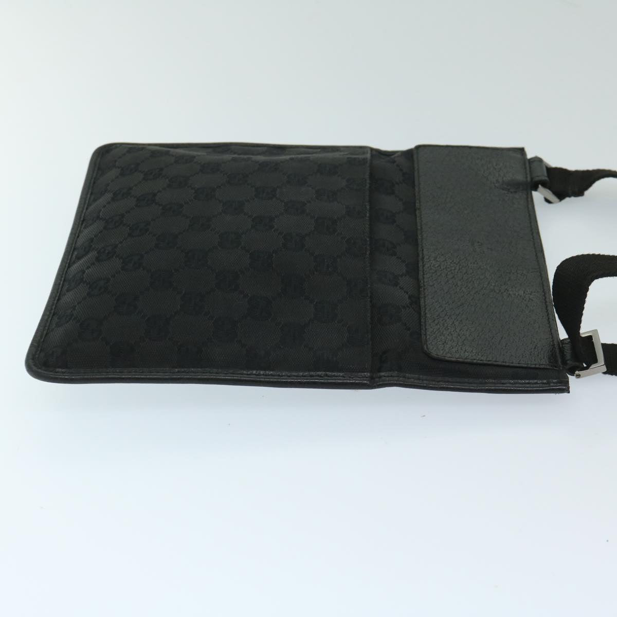 GUCCI GG Canvas Shoulder Bag Black 27639 yk11209